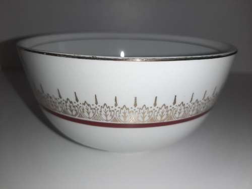 Alfred Meakin Glo-White Sugar Bowl