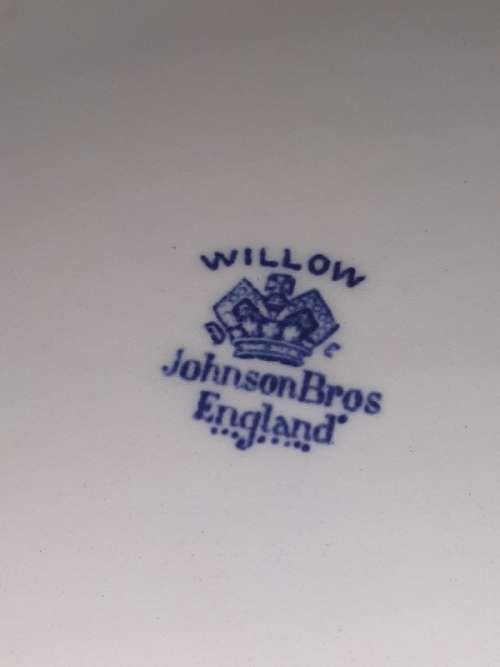 Beautiful Willow Johnson Bros England Oval Serving Plate