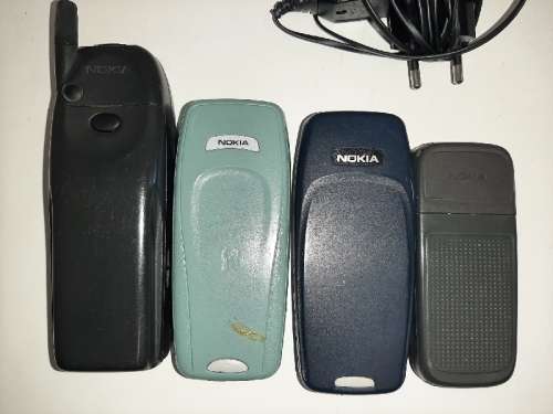 4 x Vintage Nokia Cell phones