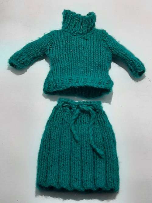 Knitted Barbie Doll Clothes - 2 Piece