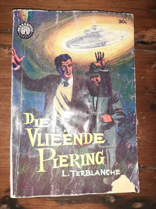 Die Vlieende Piering - L. Terblanche - Pronkboeke