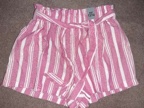 Short - Age 13-14 New with Tags