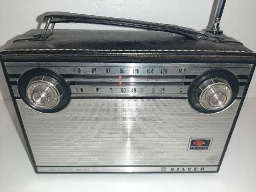 Vintage Silver All Transistor Radio