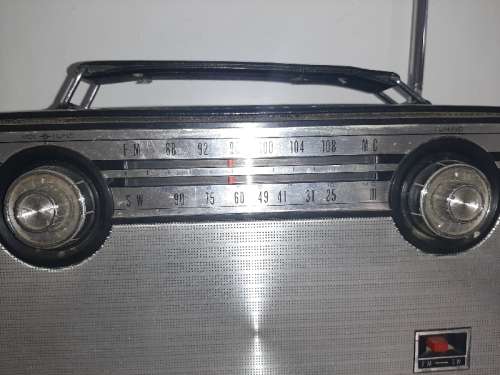 Vintage Silver All Transistor Radio