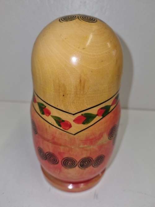 Set of 5 Russian Nesting Dolls