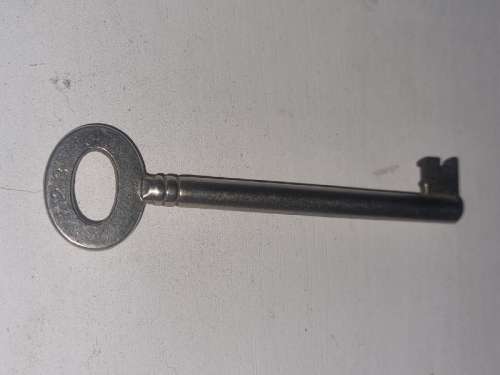 Vintage Key - 7.5cm