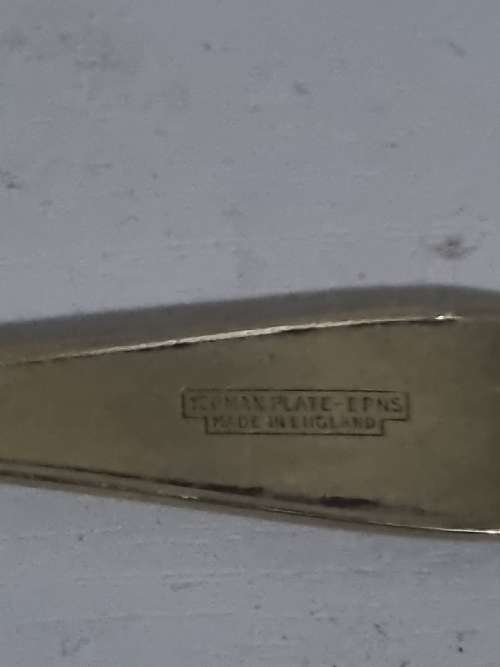Beautiful Yeoman Plate EPNS Sugar Spoon - Made in England