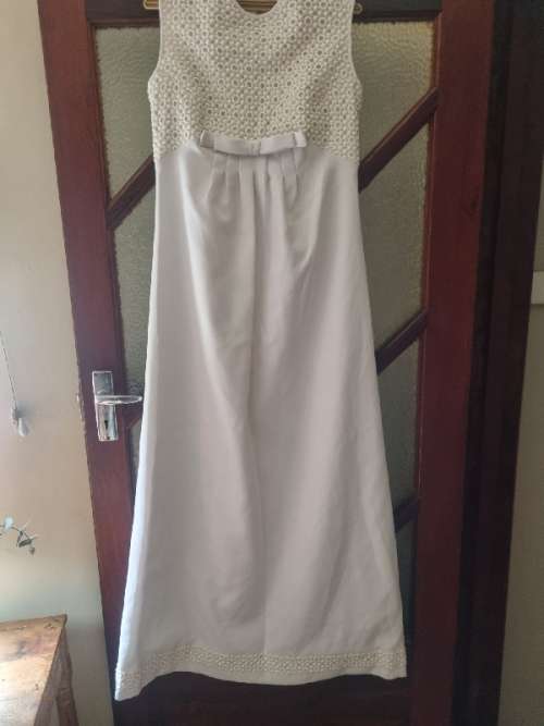 Beautiful Vintage Dress / Vintage Wedding Dress - Size Small