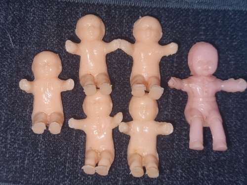 6 x Miniature Vintage Plastic Baby Dolls