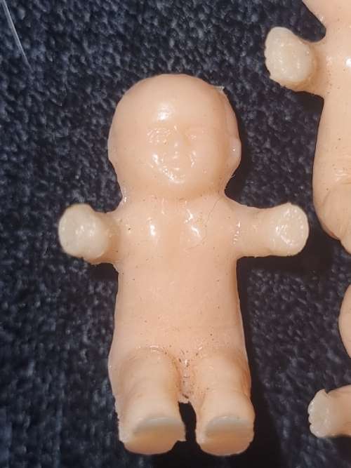 6 x Miniature Vintage Plastic Baby Dolls
