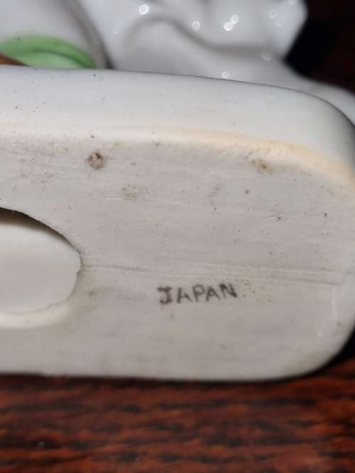 Beautiful Figurine - Girl with dog - Japan