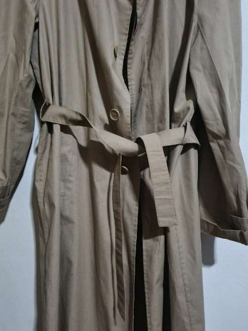 Beautiful Camel Colour Belted Coat - Size 48