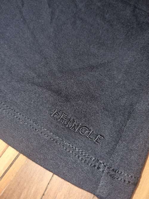 Beautiful Black Pringle Top - Size M