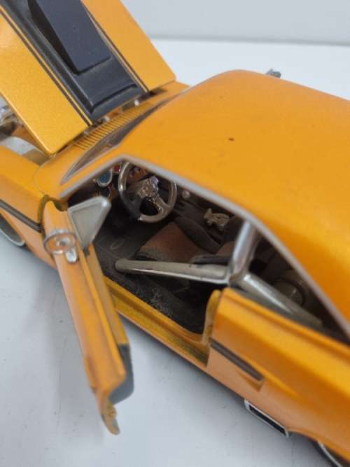 Maisto 1970 Plymouth GTX - 1/25 Scale