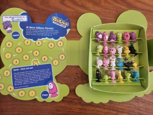 Stikeez Collectors Album - Complete