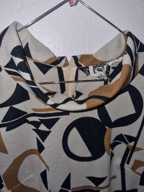 Beautiful Vintage Dress - Size 10