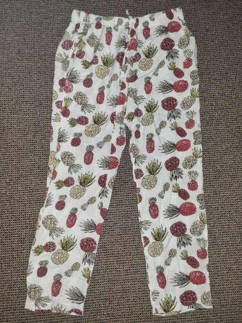 Casual pants with Pineapple detail - Size S