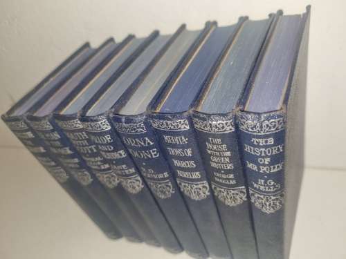 8 x World Popular Classics - Inc. The man in the iron mark, South with Scott, Lorna Doone, etc.