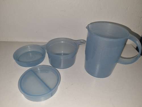 Tupperware measuring Set