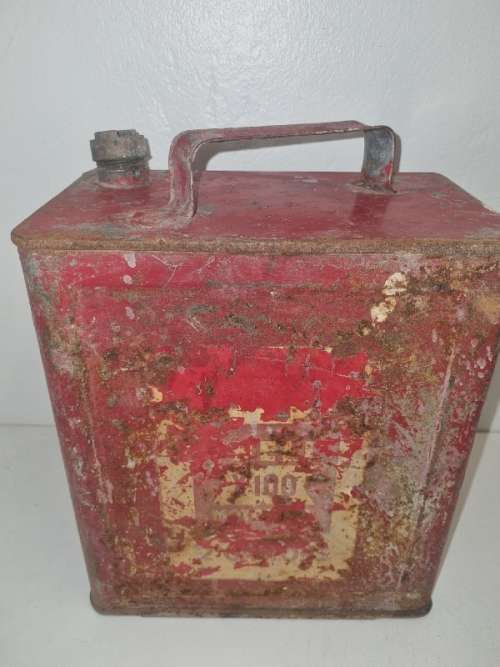 Vintage Shell Motor Oil Tin - See pictures