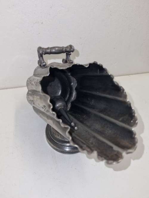 Beautiful Vintage Large Ornate EPNS sugar scuttle bowl with matching spoon