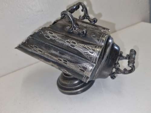 Beautiful Vintage Large Ornate EPNS sugar scuttle bowl with matching spoon