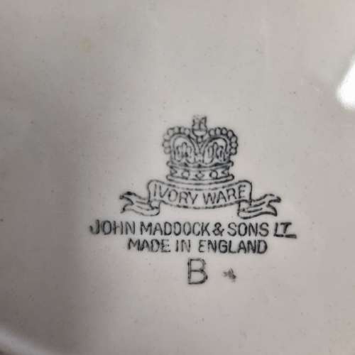 Vintage Oxford Cafe - Port Elizabeth Plate - John Maddock & Sons - England - Diameter 25cm