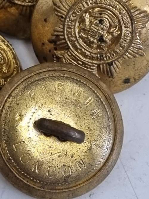 18 x Vintage Military Buttons