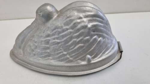 Vintage Duck Shaped Jelly Mould - England - 20cm x 12cm x 10cm