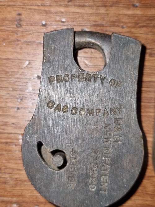 2 x Vintage Locks - No Keys