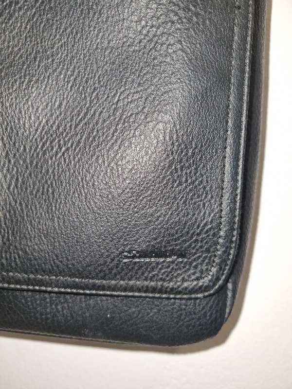 Beautiful Black Studio-W Handbag with lots of space - Great Condition