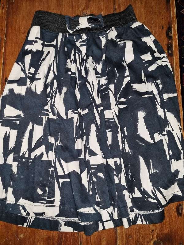 Truworths skirt - Size 30