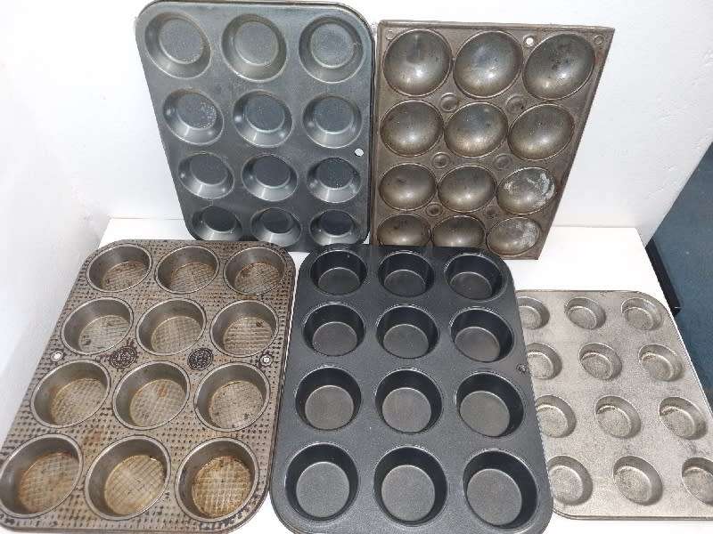 5 x Good Quality Vintage Baking Trays - Including Ovenex USA