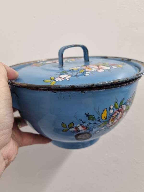 Vintage Blue Enameled Pot with lid