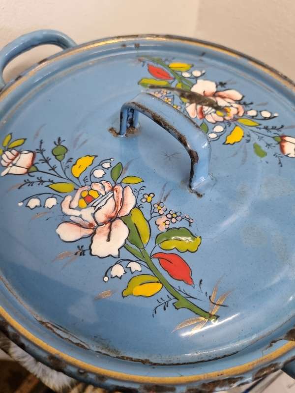 Vintage Blue Enameled Pot with lid