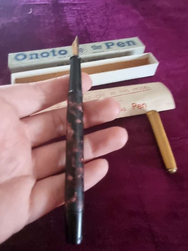 Vintage Fountain Pen - Onoto the Pen - In original box - Not original lid - See pictures - 14c nib