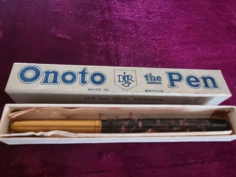 Vintage Fountain Pen - Onoto the Pen - In original box - Not original lid - See pictures - 14c nib