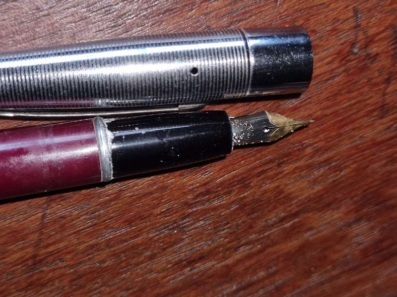 Vintage Platignum Gold Tone Fountain Pen - Made in England