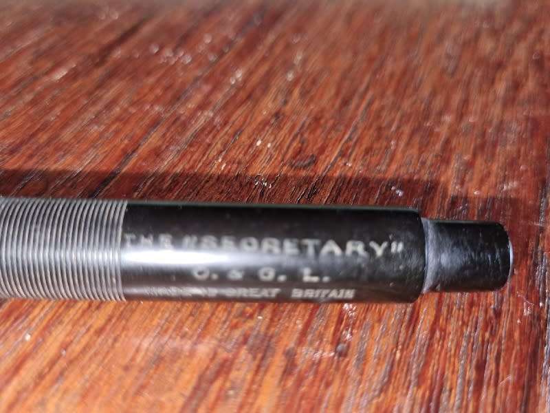 Vintage Fountain Pen - The Secretary - Made in Great Britain - No lid