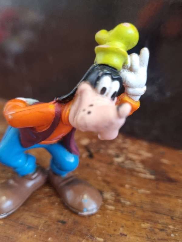 Goovy Figurine - Height 7cm