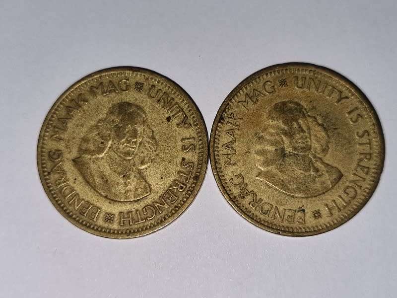 2 x 1961 1/2c coins
