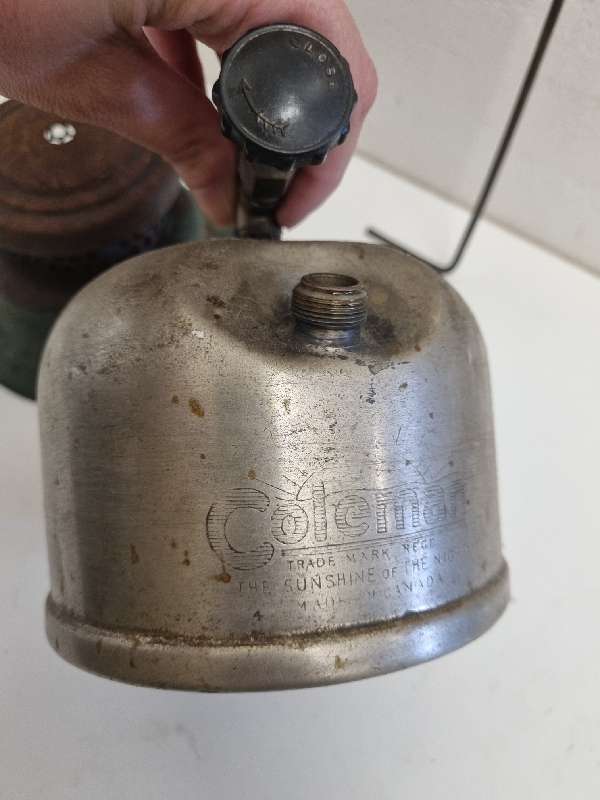 Vintage Coleman Lantern parts - See pictures