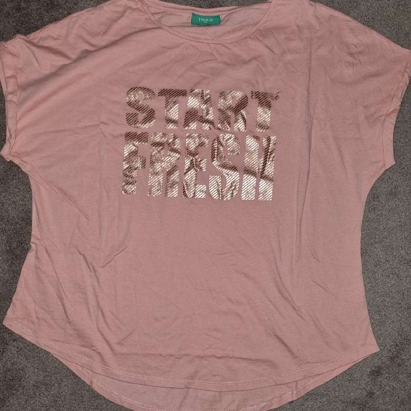 100% Cotton T-Shirt - Size XL