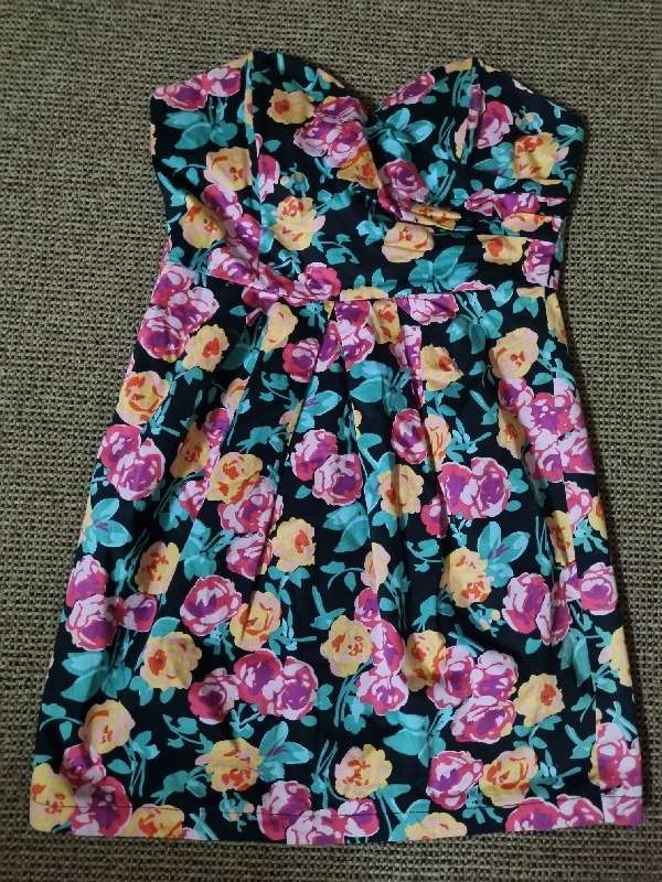 Beautiful Strapless Dress - Kelso - Size 12