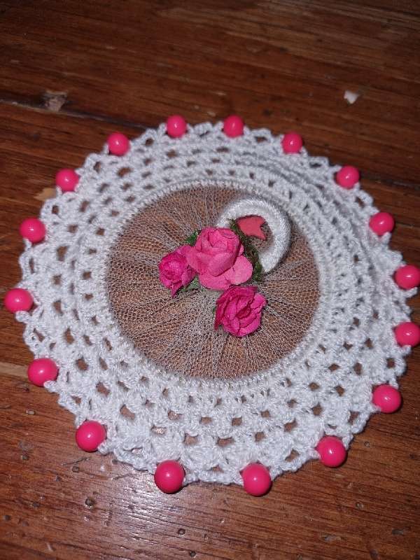Beautiful Vintage Milk Jug Doily with Beaded detail - Diameter - 13cm