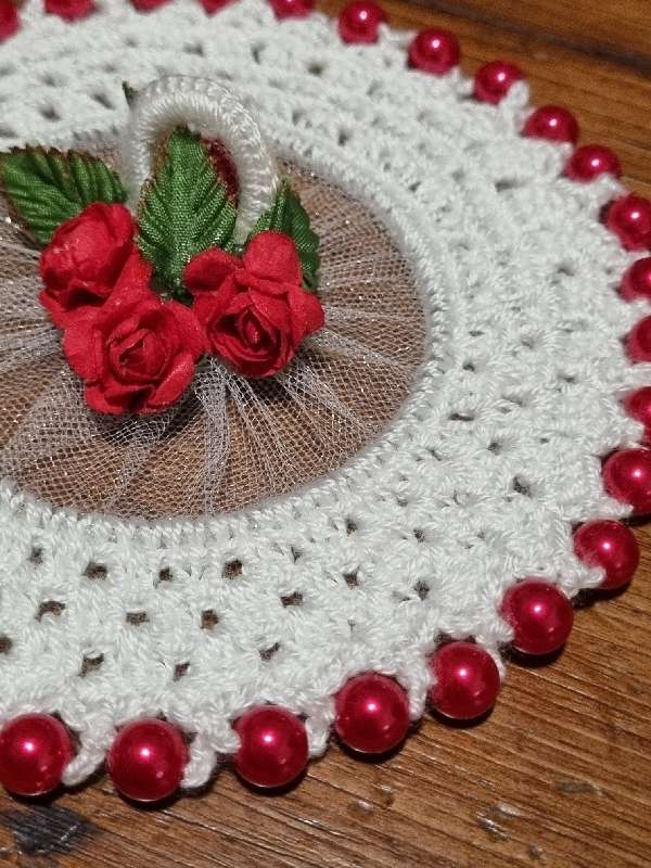 Beautiful Vintage Milk Jug Doily with Beaded detail - Diameter - 13cm