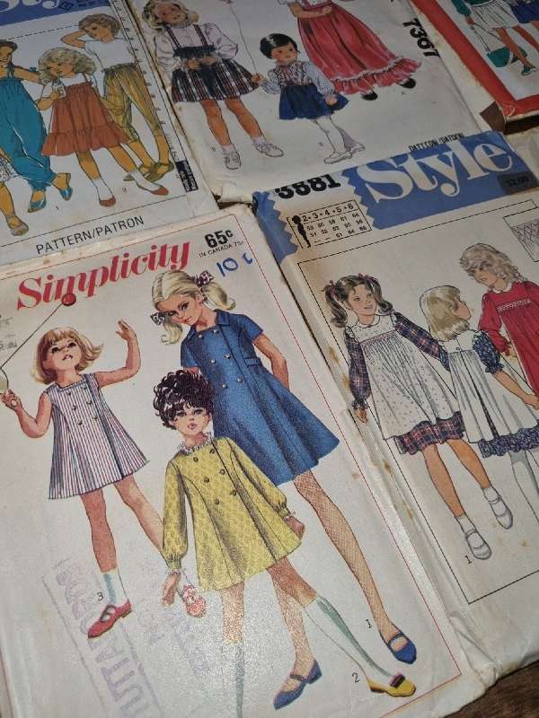 6 x Vintage Kids Clothing patterns