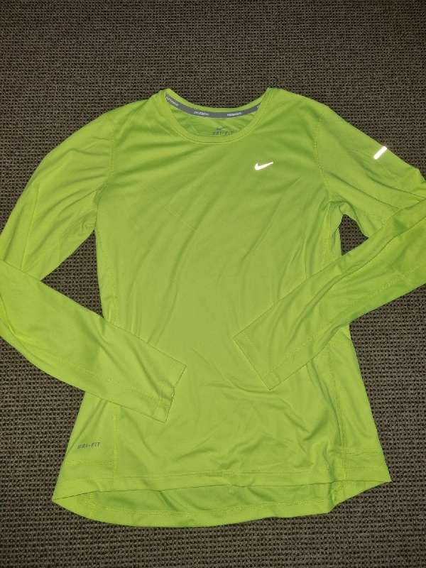 Nike Dri-Fit Running Top - Size M