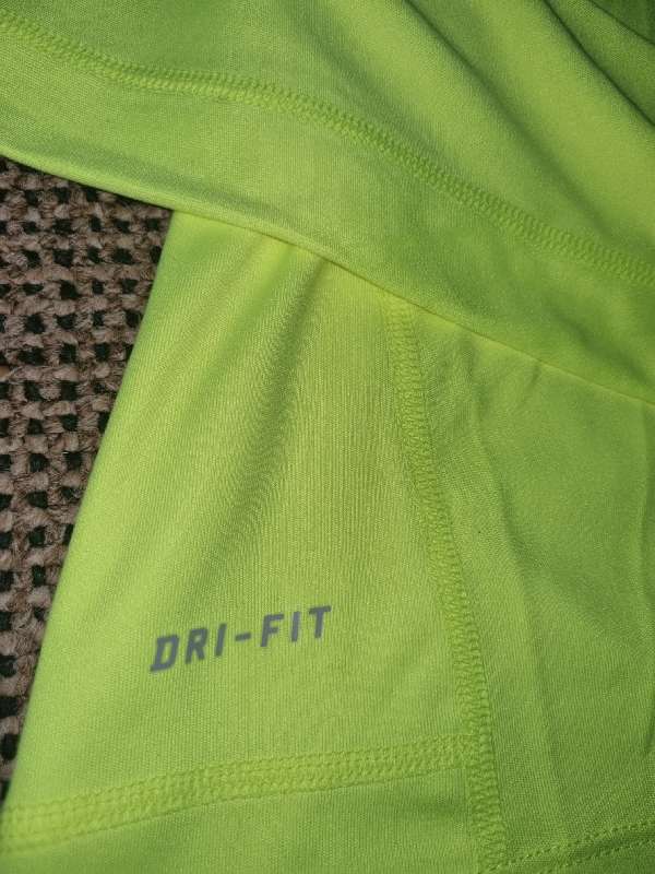Nike Dri-Fit Running Top - Size M