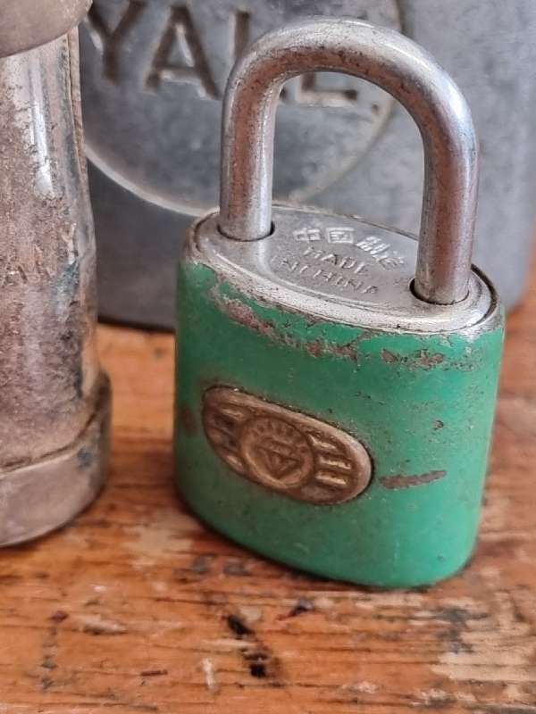 5 x Vintage Locks - No Keys